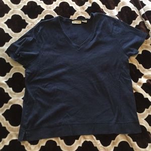 Navy blue v-neck XL top by White Stag
